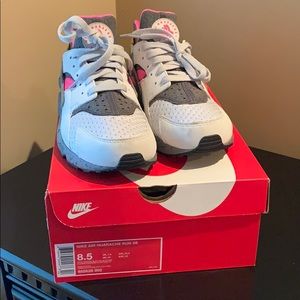 Nike Air Huarache Run SE